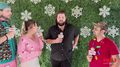 VIDEO: Dillon Carmichael at Jingle Jam