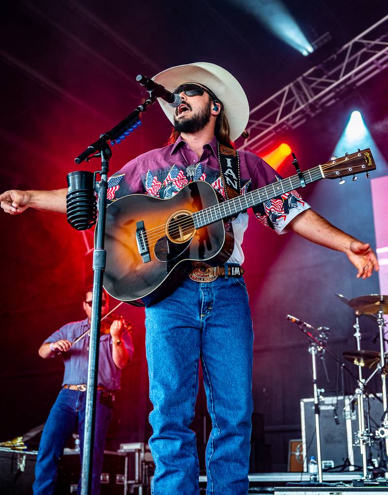 Check out these photos of Cody Johnson, Riley Green, Trace Adkins, and many more from Thursday at Country Concert '24 in Fort Loramie, Ohio