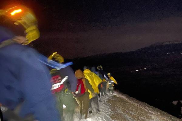 Chicago family rescued near summit of mountain in southern Colorado