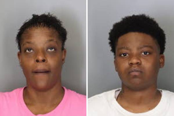Police: Mother, daughter gave children guns, drove them around to rob people