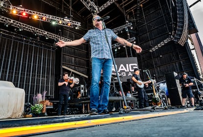 Check out these photos of Lainey Wilson, Dustin Lynch, Big & Rich, and many more from Friday at Country Concert '24 in Fort Loramie, Ohio