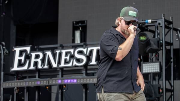 Ernest teases new song “I Went To College, And I Went To Jail” with Jelly Roll, credits Luke Bryan